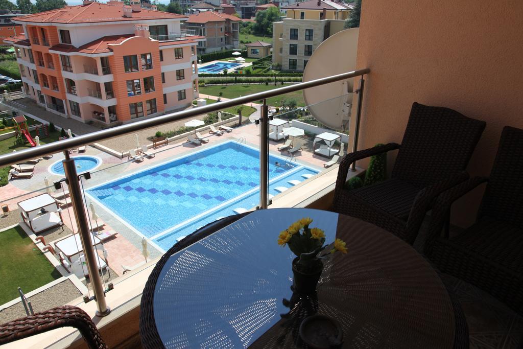 Apartment In St. Constantine And Helena Sweti Konstantin i Sweta Elena Zewnętrze zdjęcie